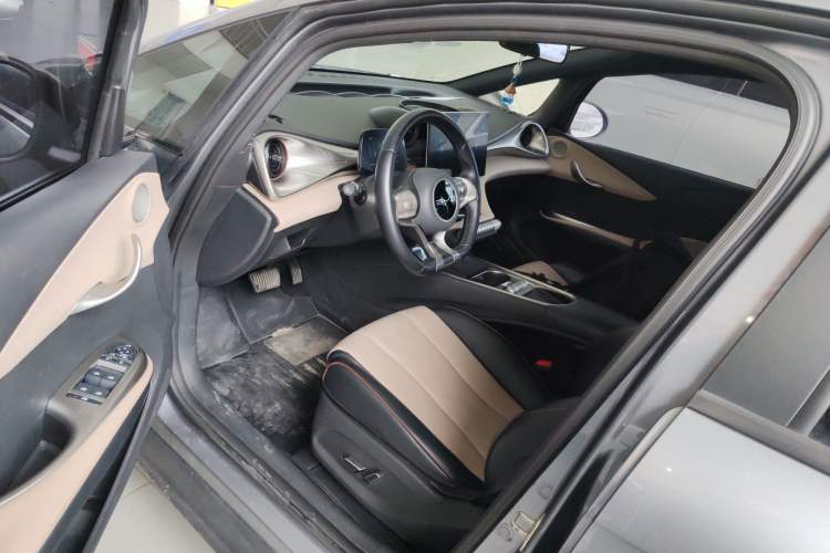 Used BYD Dolphin 2023 420 km Fashion Edition Driver Seat