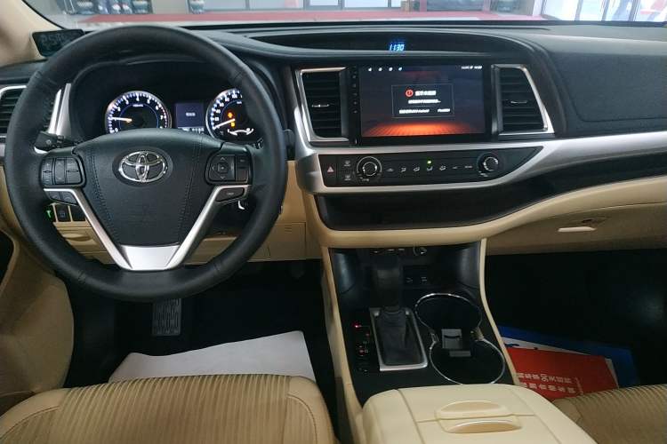 Used Toyota Highlander 2021 2.0T Four-Wheel Drive Elite Edition 7-Seater