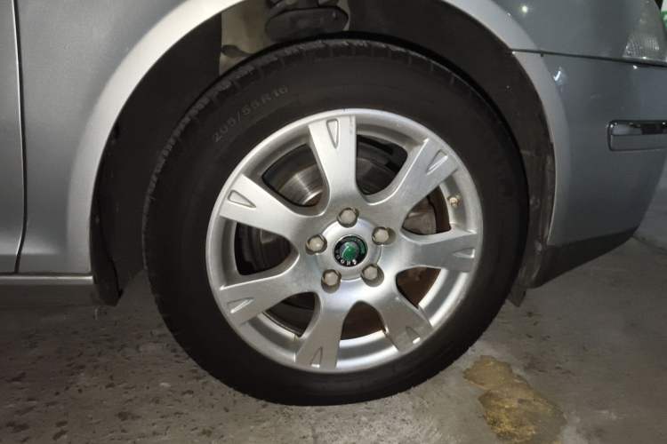 Used Skoda Octavia 2007 2.0L Automatic Exquisite Edition
