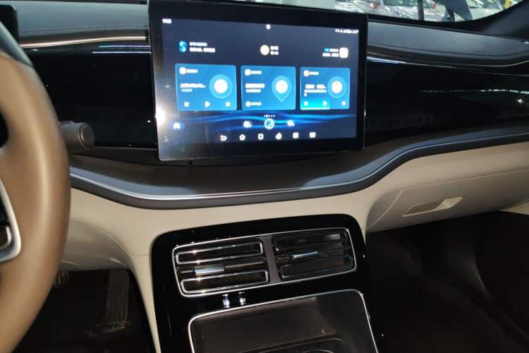 Used BYD Qin PLUS 2023 Champion Edition EV 420KM Superior Model
