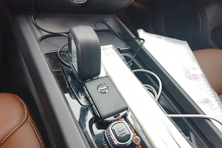 Used Volvo S60 2023 B4 Zhiyi Luxury Edition
