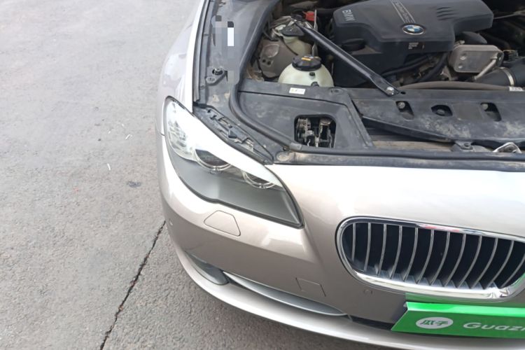 Used BMW 5 Series 2013 525Li Luxury Model
