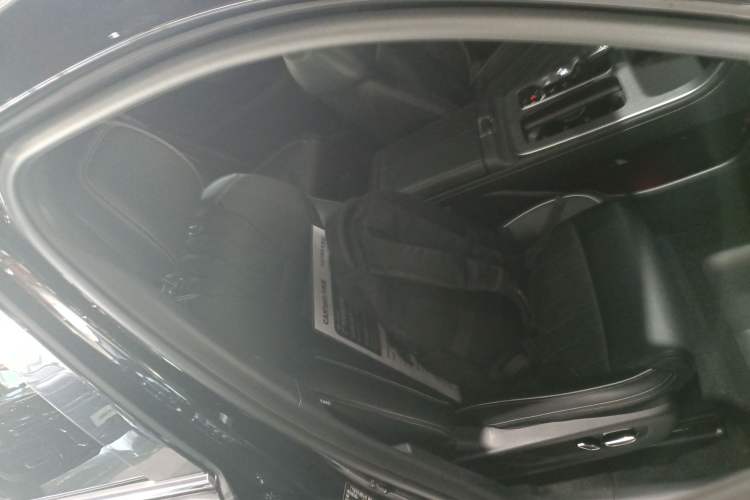 Used GAC Trumpchi GS8 2024 Linghang Series 2.0 TGDI Two-Wheel Drive Luxury Smart Connectivity Version