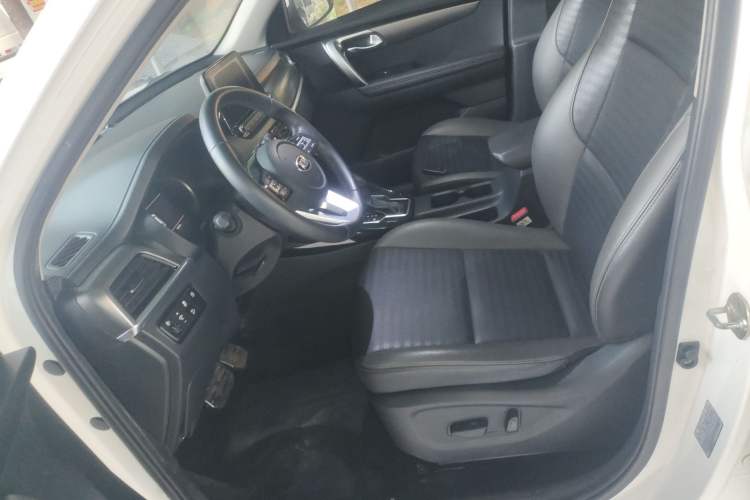 Used Kia Sportage R 2018 2.0L Automatic Smart Luxury Version China V Standard
