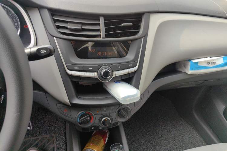 Used Chevrolet Sail 2015 Sail 3 1.5L Manual with Ideal Sunroof Edition