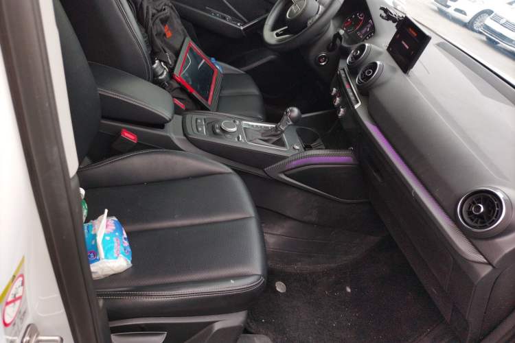 Used Audi Q2L 2018 35 TFSI Launch Exclusive Edition China V