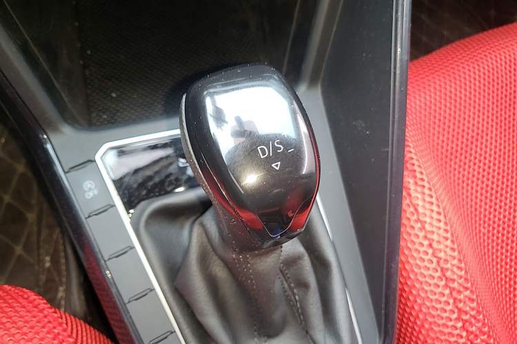 Used Volkswagen Lavida 2025 New Sharp 1.5L Outstanding New Edition Gear Lever