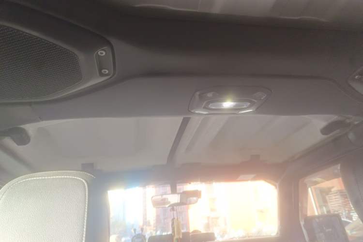 Used Jeep Wrangler 2018 2.0T Sahara Four-Door Edition