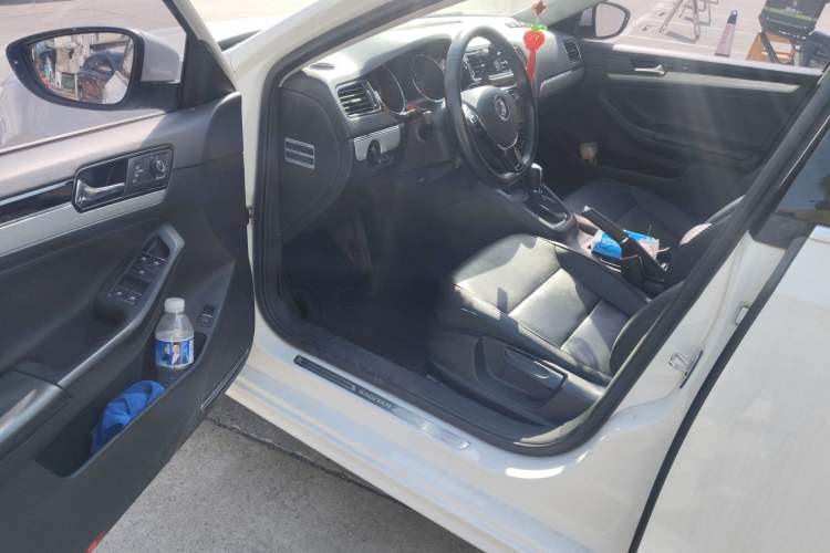 Used Volkswagen Sagitar 2017 1.6L Automatic Comfort Model