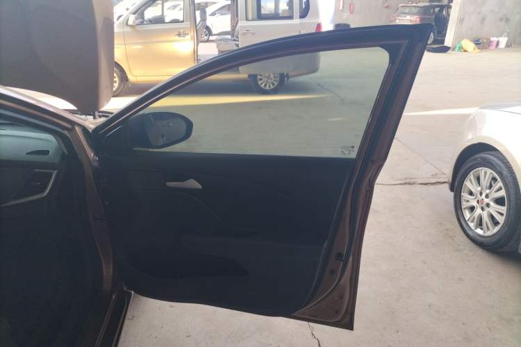 Used Chevrolet Cavalier 2019 320 Automatic Enjoyment with Sunroof