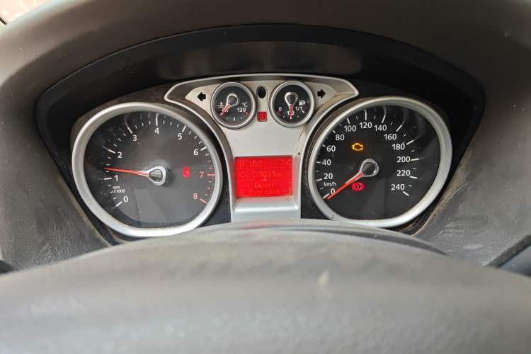 Used Ford Focus 2011 Sedan 1.8L Automatic Fashion Edition
