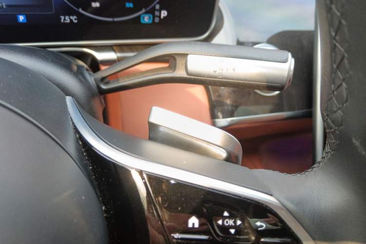 Used Mercedes-Benz S-Class 2024 S 400 L Luxury Model Gear Lever