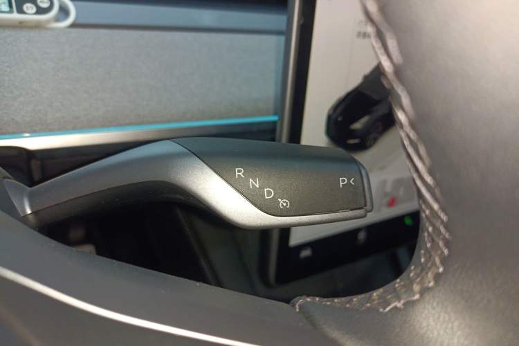 Used Tesla Model Y 2024 Rear-Wheel-Drive Version
