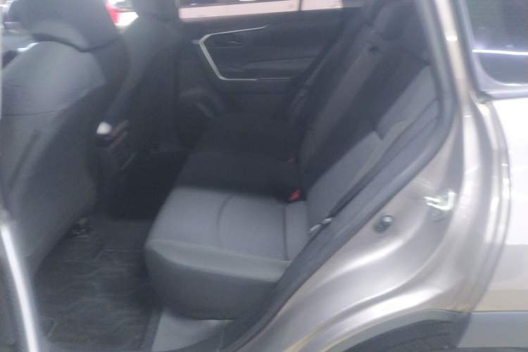 Used Toyota RAV4 2020 2.0L CVT Two-Wheel Drive Urban Edition
