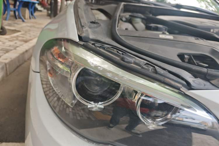 Used BMW 5 Series 2014 525Li Leading Model