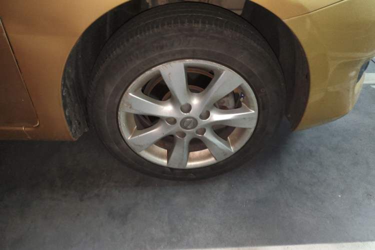 Used Nissan Tiida 2011 1.6L CVT Comfort Model
