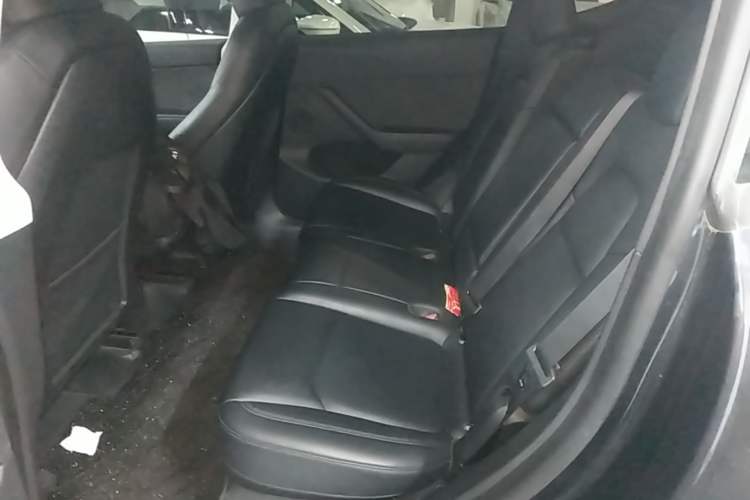 Used Tesla Model Y 2024 Rear-Wheel-Drive Version
