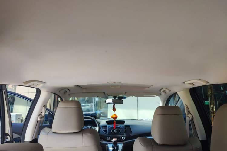 Used Honda CR-V 2012 2.4L four-wheel drive luxury version Headliner