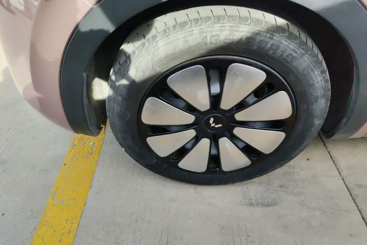 Used Wuling Bingo 2023 333 km Enjoyment Version
