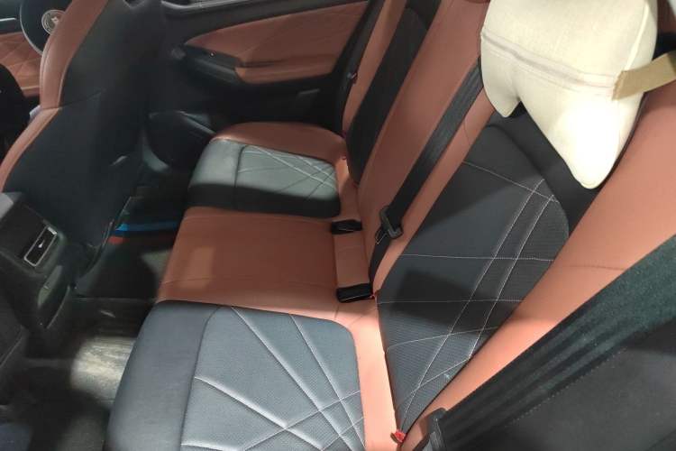 Used CHANGAN Eado 2022 PLUS Blue Whale NE 1.4T GDI DCT Prestige Edition