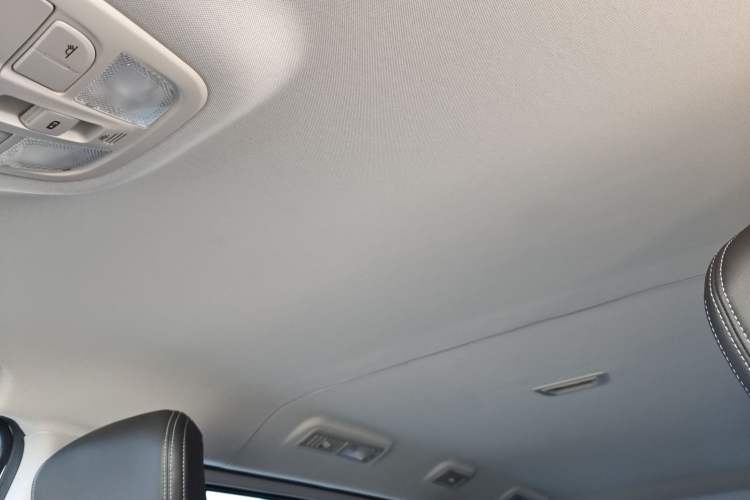 Used SAIC MAXUS G20 2023 Facelifted ES 2.0T Gasoline Automatic Value Edition