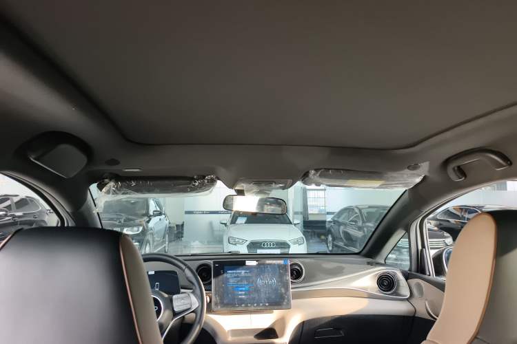 Used BYD Dolphin 2025 420km Free Edition
