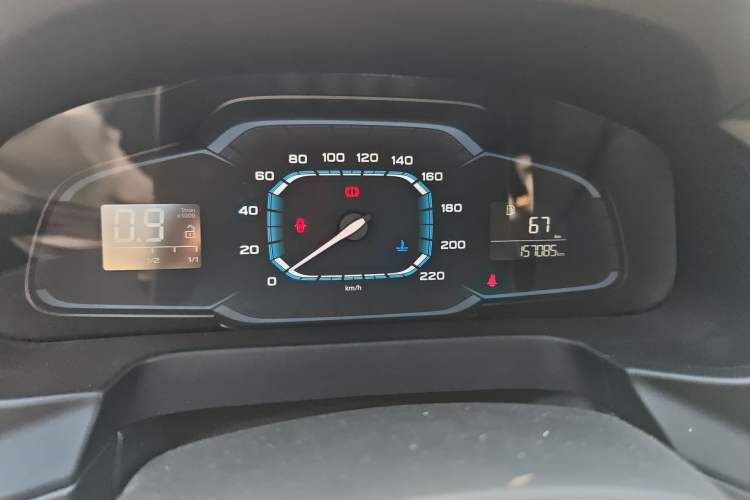 Used Roewe 360 2015 1.5L Manual Luxury Edition
