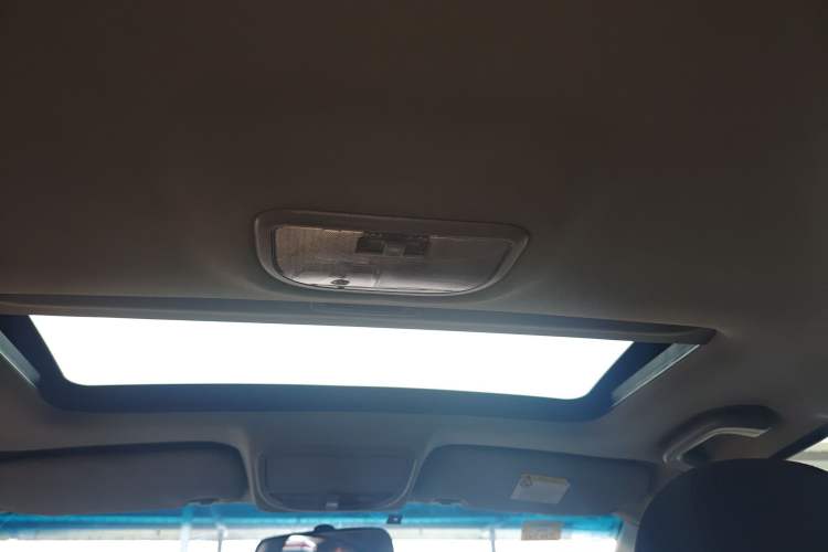 Used Geely Auto Emgrand 2014 Sedan 1.3T CVT Elite Model