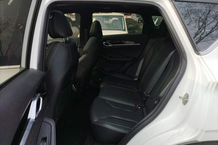 Used Geely Auto Coolray 2025 Bin Yue L 1.5T DCT Starlight Edition