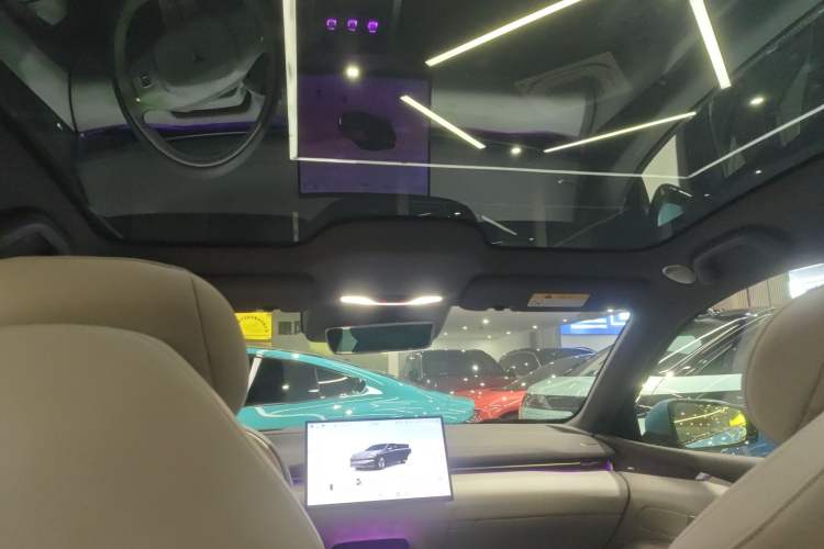 Used Deepal L07 2024 230Max Qiankun Intelligent Driving ADS SE Range-Extended Version Headliner