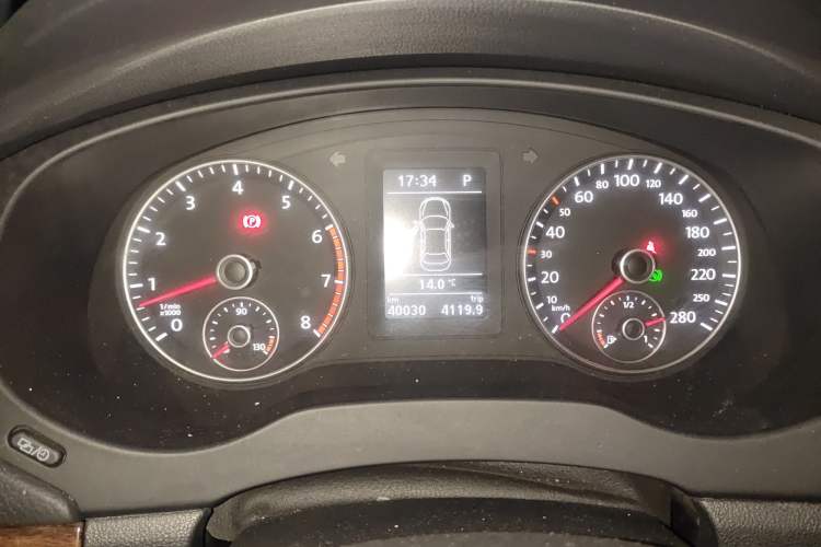 Used Volkswagen Sagitar 2012 1.4TSI Automatic Flagship Edition