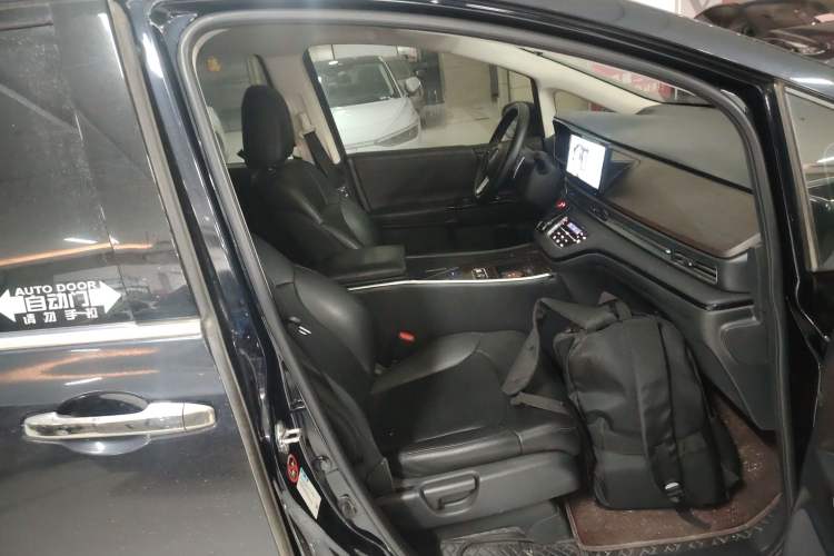 Used Honda Odyssey 2024 2.0L eHEV Sharp & Enjoy Edition
