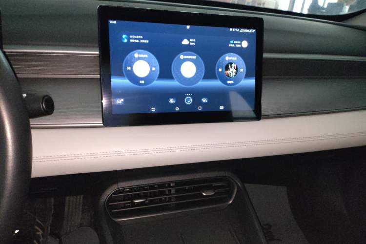 Used BYD Seal 05 DM-i 2025 DM-i Smart Drive 55KM Luxury Model Audio And AC Panel