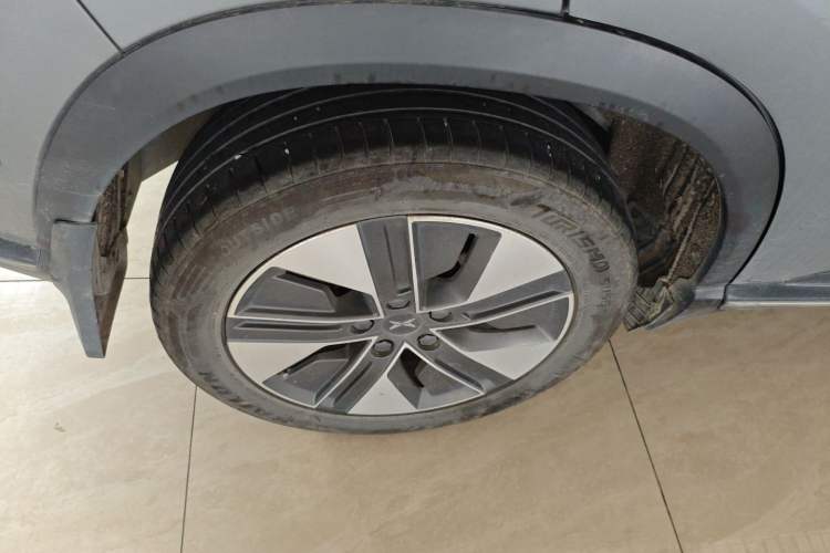 Used XPeng G3 2021 G3i 460N Right Rear Wheel Hub