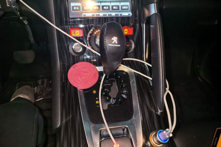 Used Peugeot 3008 2015 1.6THP Automatic Prestige Edition
