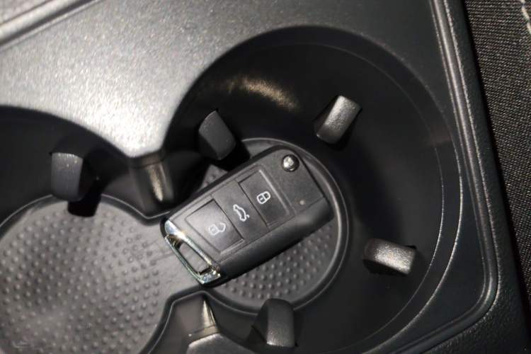 Used Volkswagen Tayron 2024 300TSI Two-Wheel-Drive Luxury Plus Advanced Version Vehicle Key