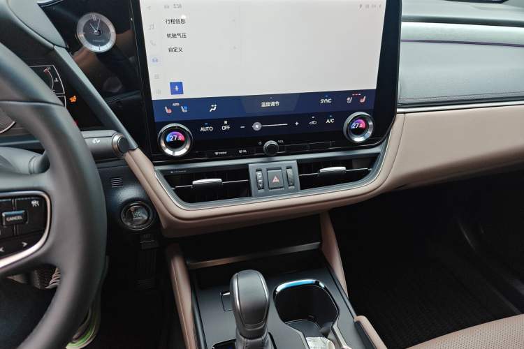 Used Lexus ES 2025 200 Premium Edition Audio And AC Panel