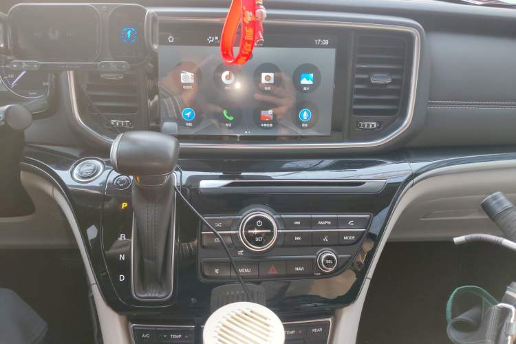 Used GAC Trumpchi M8 2018 320T Luxury Edition Audio And AC Panel