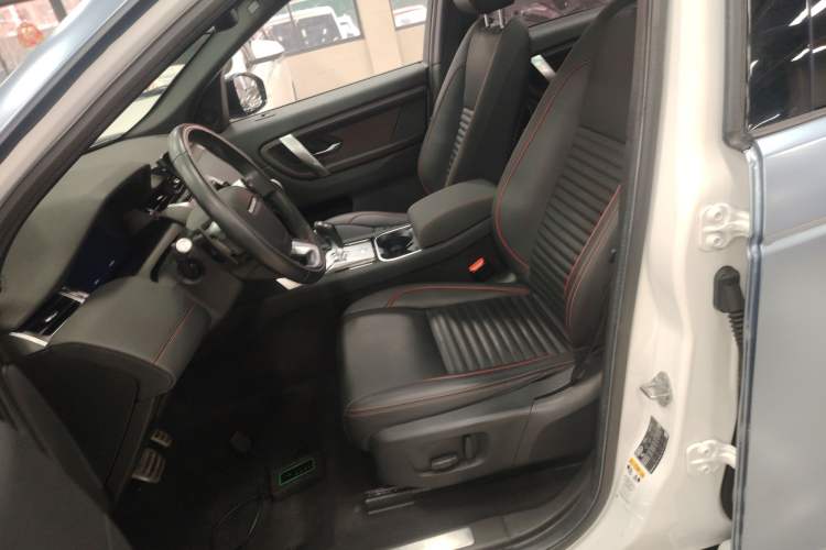 Used Land Rover Discovery Sport 2020 249 PS R-Dynamic Performance Edition
