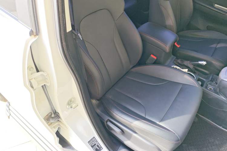 Used Haval M6 2019 1.5T DCT Two-Wheel Drive Elite Version China VI Standard
