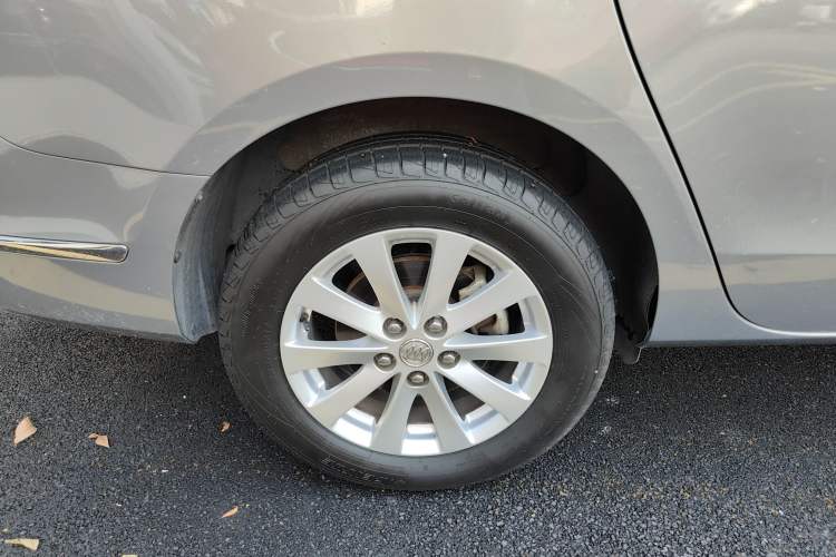 Used Buick GL8 2018 28T Comfort Model China VI Standard
