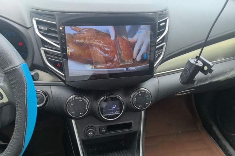 Used BYD Song 2017 Gaishi Upgrade Edition 1.5TI Manual Leading Model
