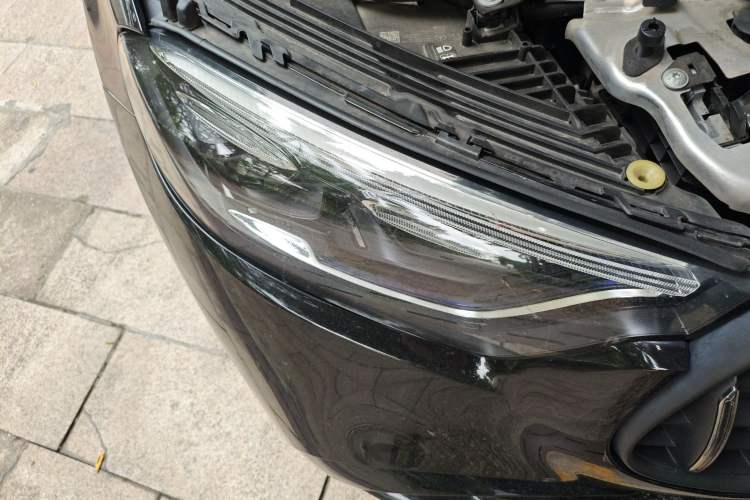 Used Mercedes-Benz GLC AMG 2024 AMG GLC 43 4MATIC Right Front Headlight