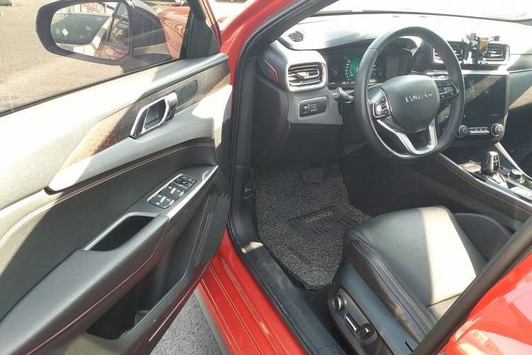 Used Lynk & Co 03 2020 1.5TD DCT JingPro Edition
