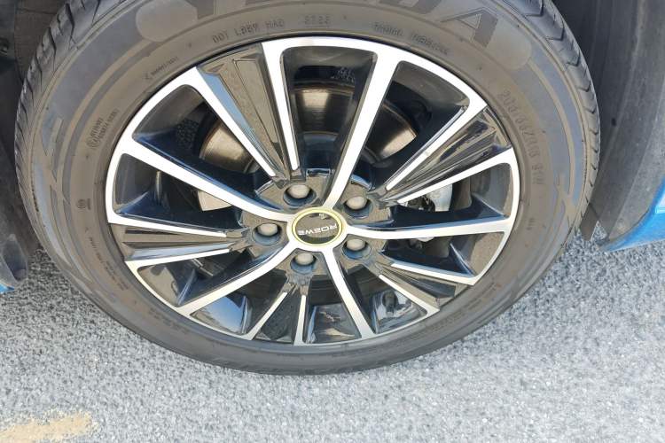 Used Roewe i5 2021 1.5L CVT Assurance Edition