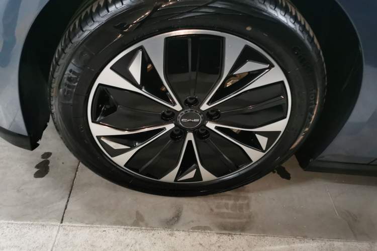 Used BYD Seal 2022 550 km Standard Range Rear-Wheel Drive Prestige Version