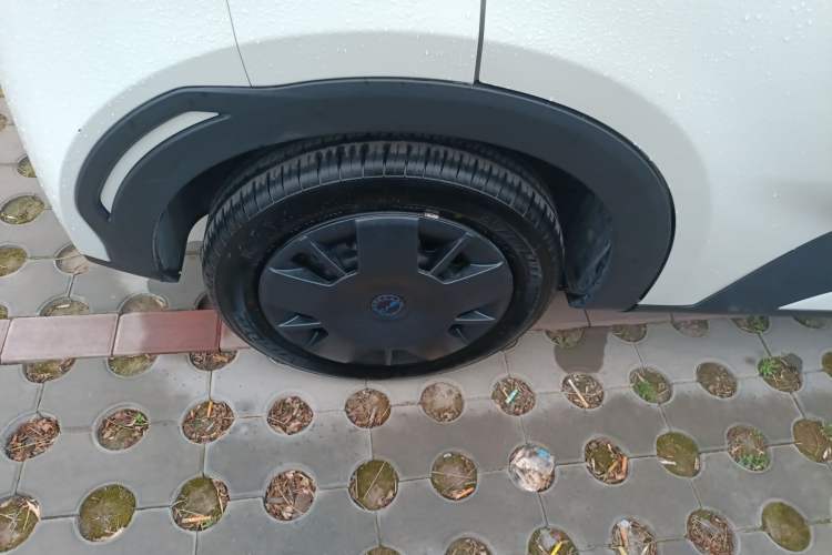 Used BYD Seagull 2025 Intelligent Driving Version 305 km Dynamic Edition Right Rear Wheel Hub