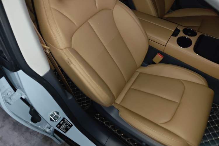 Used Leapmotor C01 2024 Range-Extended 216 Luxury Edition