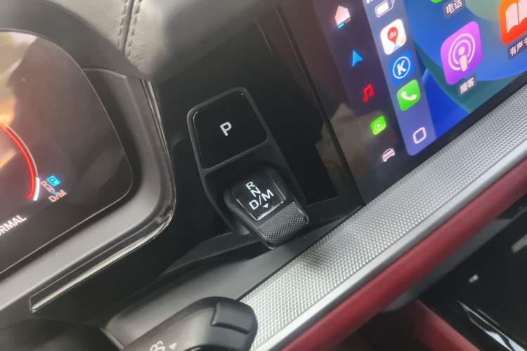 Used Porsche Cayenne 2024 Cayenne 3.0T Gear Lever