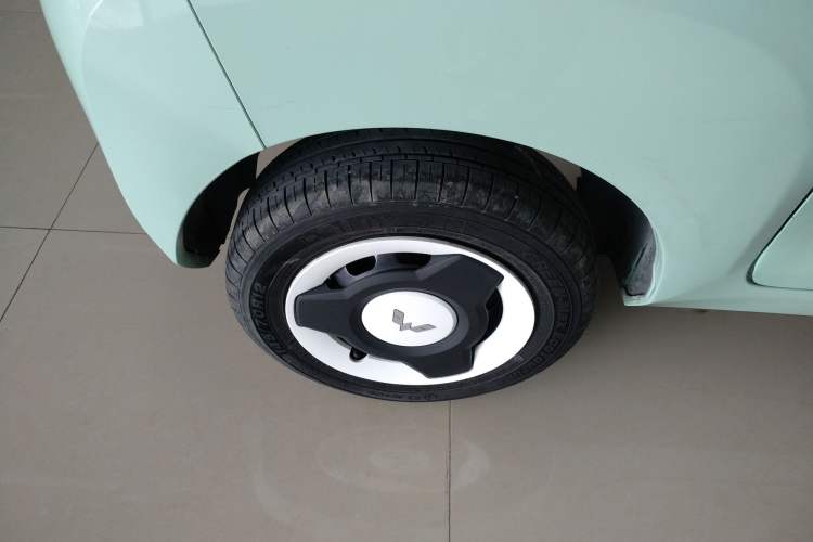Used Wuling Hongguang MINIEV 2021 Macaron Premium Model – Lithium-NMC Exterior 5